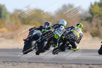 media/Dec-18-2022-SoCal Trackdays (Sun) [[8099a50955]]/Turn 7 Backside (1125am)/